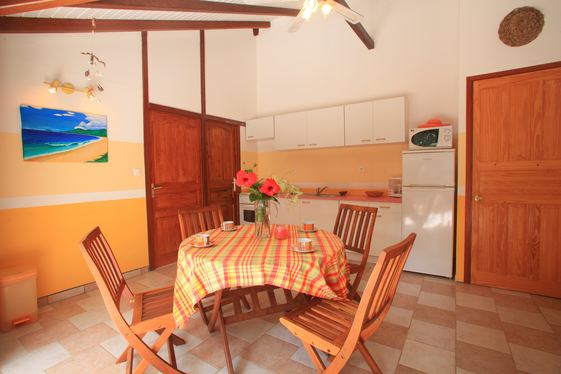 Living room dining room rental